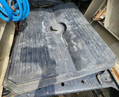 Freightliner Columbia 120 Battery Box Cover