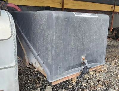 Freightliner FL70 Battery Box Cover