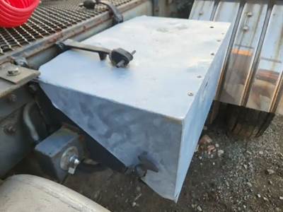 Freightliner FLC Battery Box Cover