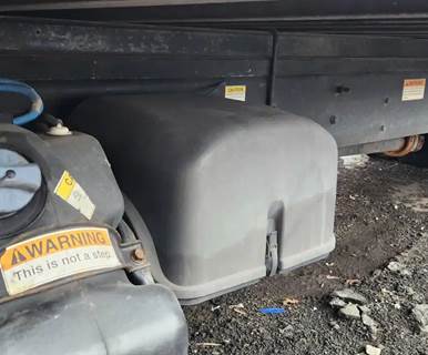 Freightliner M2 106 Battery Box Cover