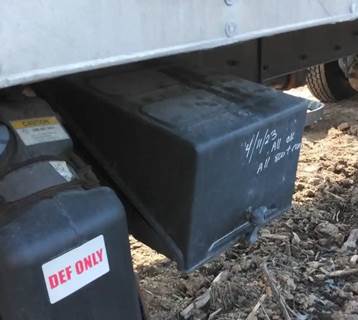 Freightliner M2 106 Battery Box Cover