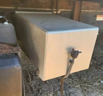 Freightliner M2 106 Battery Box Cover