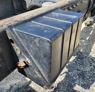 Freightliner M2 106 Battery Box Cover