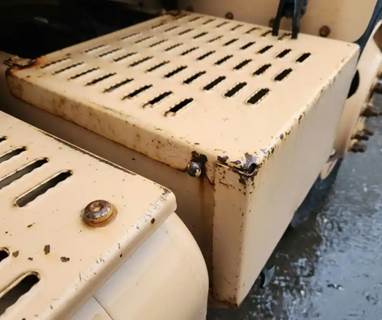 GMC C7500 Battery Box Cover