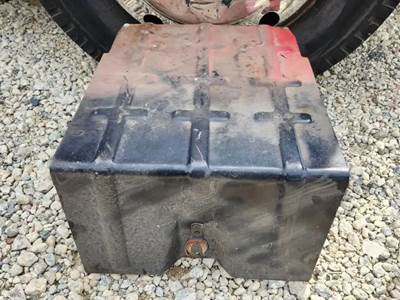 International 1654 Battery Box Cover