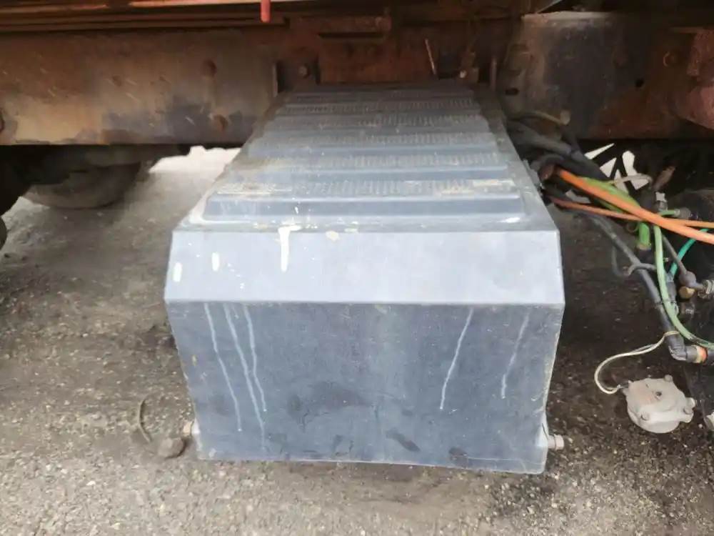 2004 International 7400 Battery Box Cover For Sale Elkton, MD P