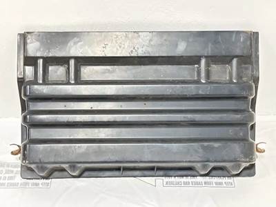 International DuraStar 4300 Battery Box Cover