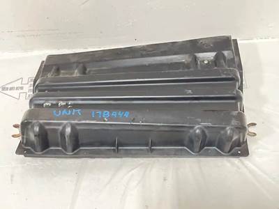 International DuraStar 4300 Battery Box Cover