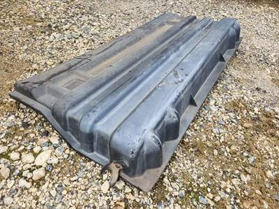 International TranStar 8600 Battery Box Cover