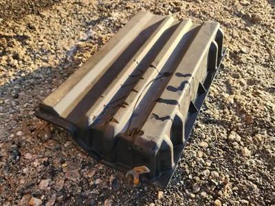 International WorkStar 7400 Battery Box Cover