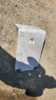 Kenworth T680 Battery Box Cover