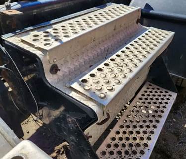 Kenworth T800 Battery Box Cover