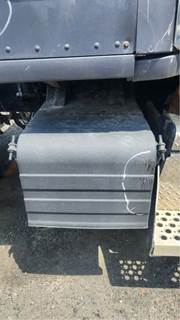 Kenworth T880 Battery Box Cover