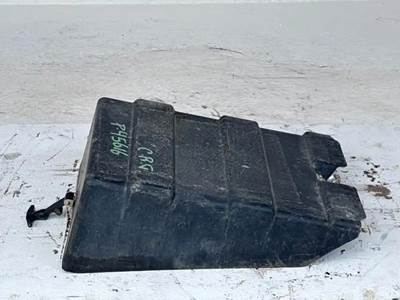 Mack Pinnacle CXU613 Battery Box Cover for a 2015 Mack CXU613