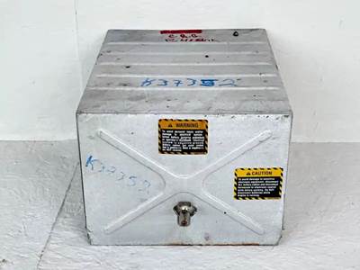 Mack RD688SX Battery Box Cover