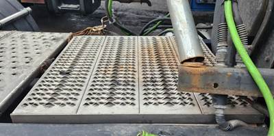 Peterbilt 579 Battery Box Cover