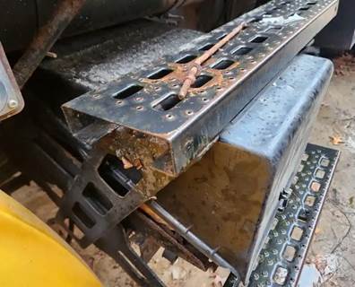 Sterling L7500 Battery Box Cover