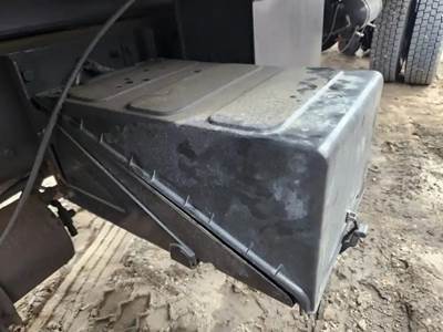 Sterling L9500 Battery Box Cover