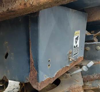 Sterling SC8000 Battery Box Cover for a 2007 Sterling SC8000 Cargo