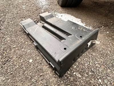 Volvo VHD Battery Box Cover