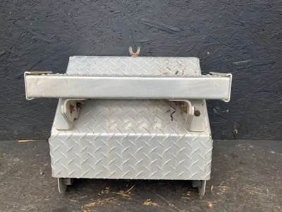 Western Star 4900EX Battery Box Cover