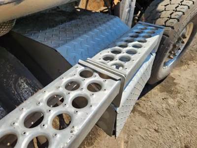 Western Star 4900EX Battery Box Cover