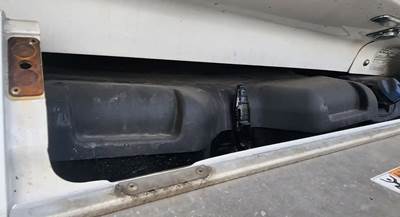 Western Star 5700 Battery Box Cover