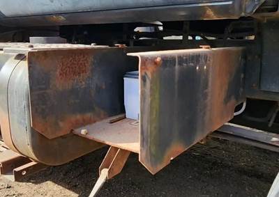 Chevrolet C60 Kodiak Battery Box