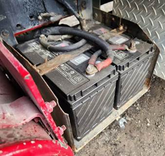 Chevrolet C70 Battery Box