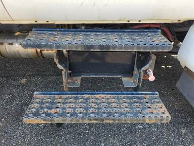 Ford F-750 Battery Box