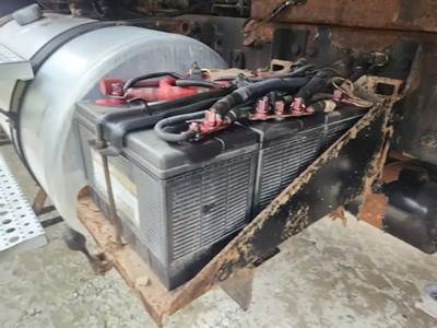 Freightliner 114SD Battery Box