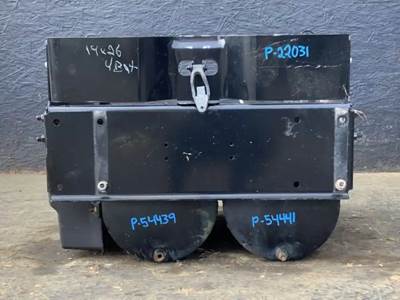 Freightliner Cascadia 125 Battery Box