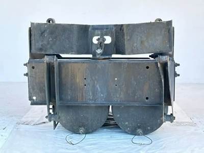 Freightliner Cascadia 125 Battery Box