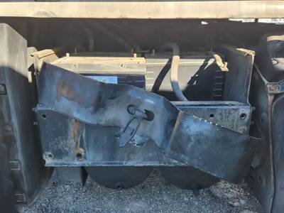 Freightliner Cascadia 125 Battery Box