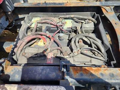 Freightliner Cascadia 125 Battery Box