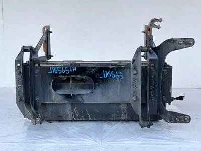 Freightliner Cascadia 126 Battery Box