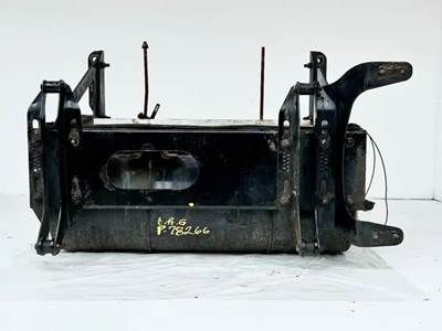 Freightliner Cascadia 126 Battery Box