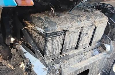 Freightliner Cascadia 126 Battery Box