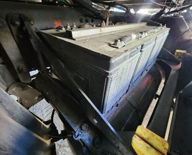 Freightliner Cascadia 126 Battery Box