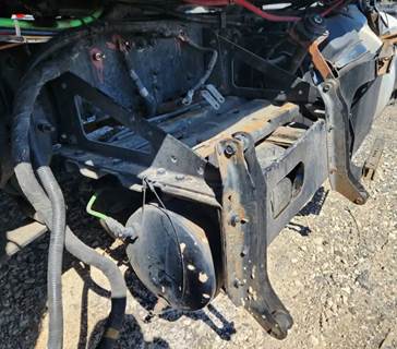 Freightliner Cascadia 126 Battery Box