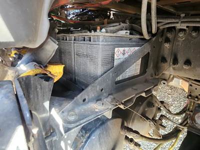 Freightliner Cascadia 126 Battery Box