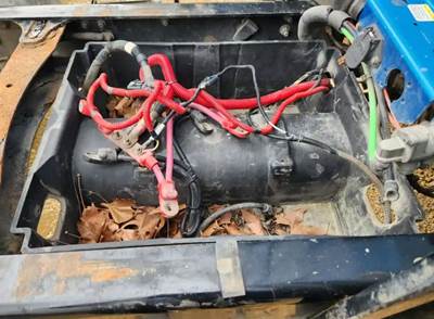 Freightliner Columbia 120 Battery Box for a 2018 Freightliner Columbia 120 Glider