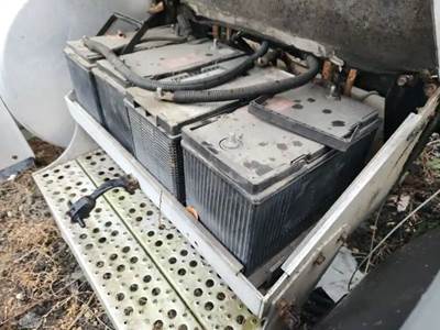 Freightliner FLD120 Battery Box