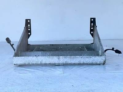 Freightliner FLD120SD Battery Box