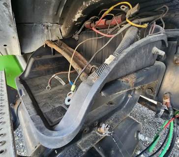 Freightliner M2 106 Battery Box