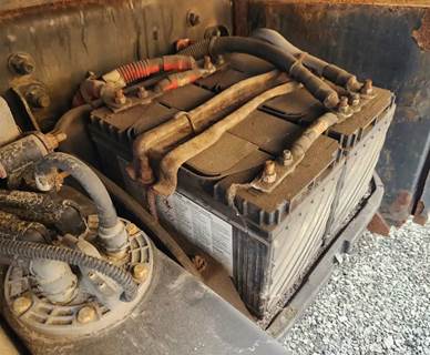 Freightliner M2 106 Battery Box