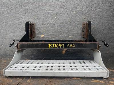 Freightliner ST120 Battery Box