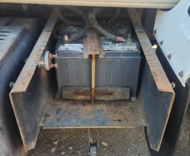 GMC C6500 Battery Box