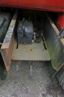 GMC TopKick C7000 Battery Box for a 1992 GMC C7000 Topkick