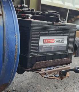 International 4400 Battery Box